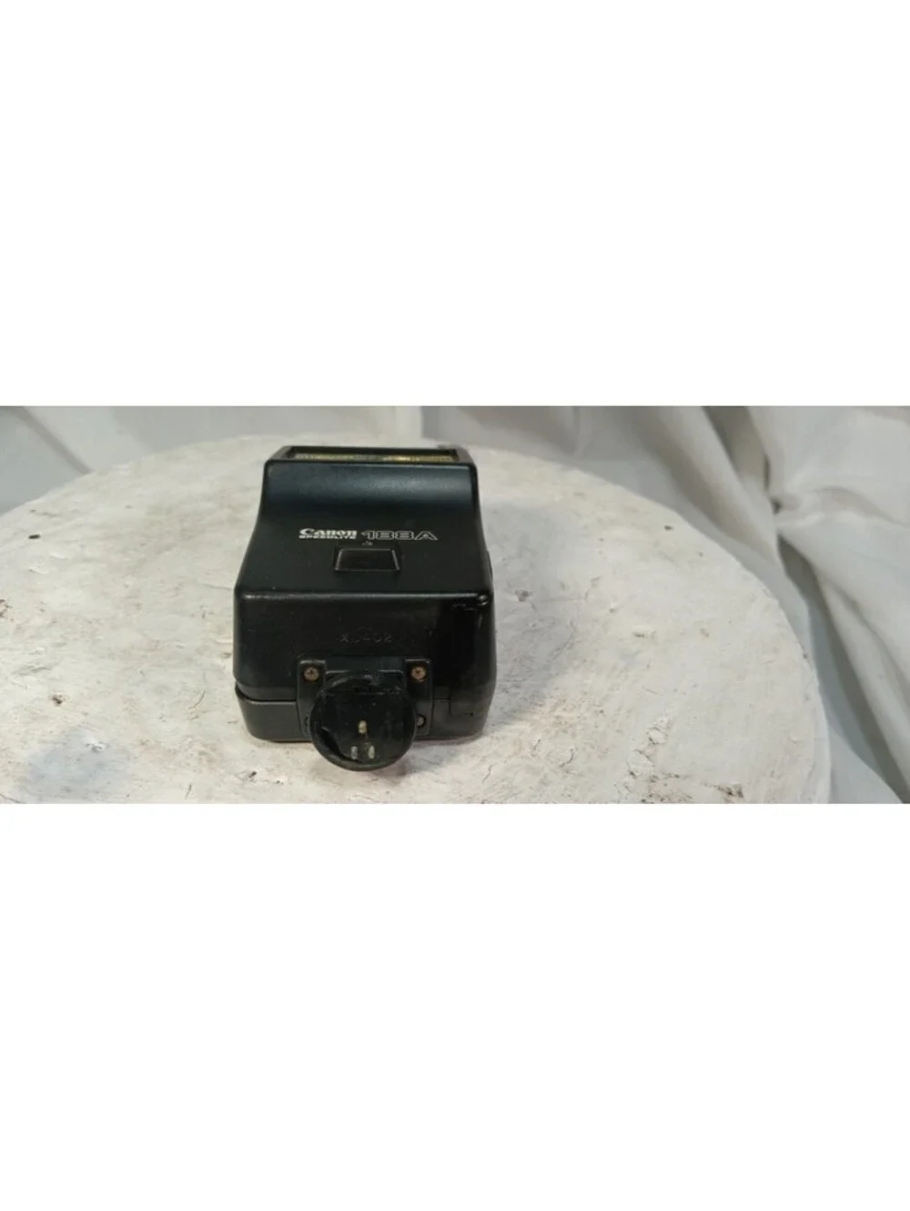 Canon Speedlite 188A Shoe Mount Flash for 35mm SLR Film Camera